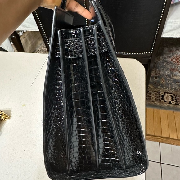 Ysl - Picture 3 of 6